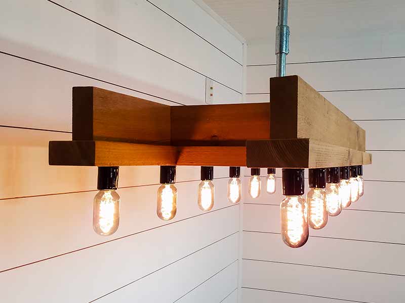 Cedar Chandelier Short Bulb